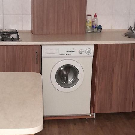 1Ком Апартаменты,Парковка,Улхорватская Lviv Ngoại thất bức ảnh