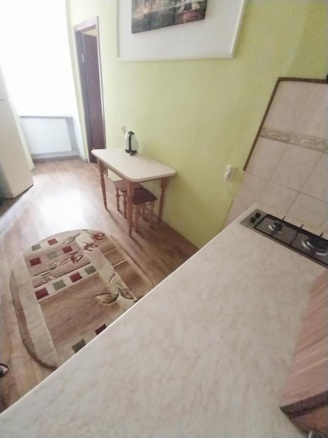 1Ком Апартаменты,Парковка,Улхорватская Lviv Ngoại thất bức ảnh