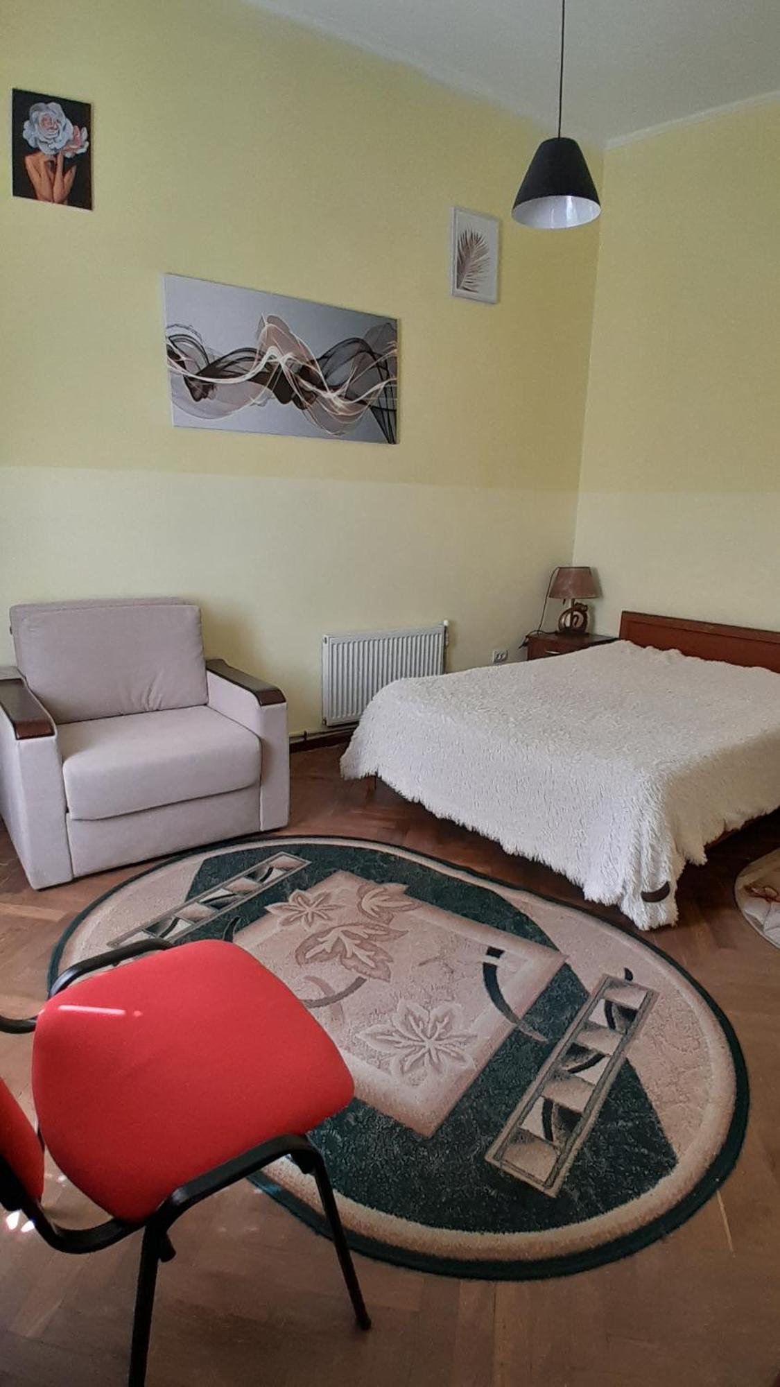 1Ком Апартаменты,Парковка,Улхорватская Lviv Ngoại thất bức ảnh